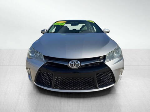 2016 Toyota Camry XLE