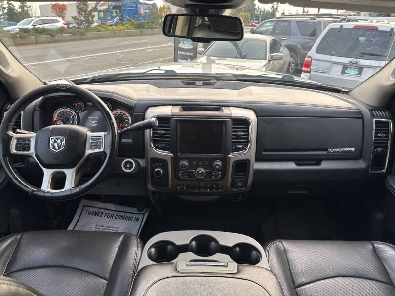 2017 RAM 3500 Laramie