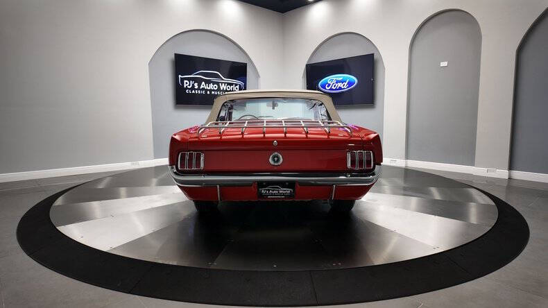 1965 Ford Mustang