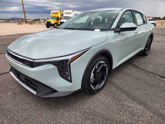2025 Kia K4 EX