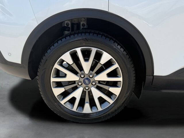 2020 Ford Escape Hybrid Titanium