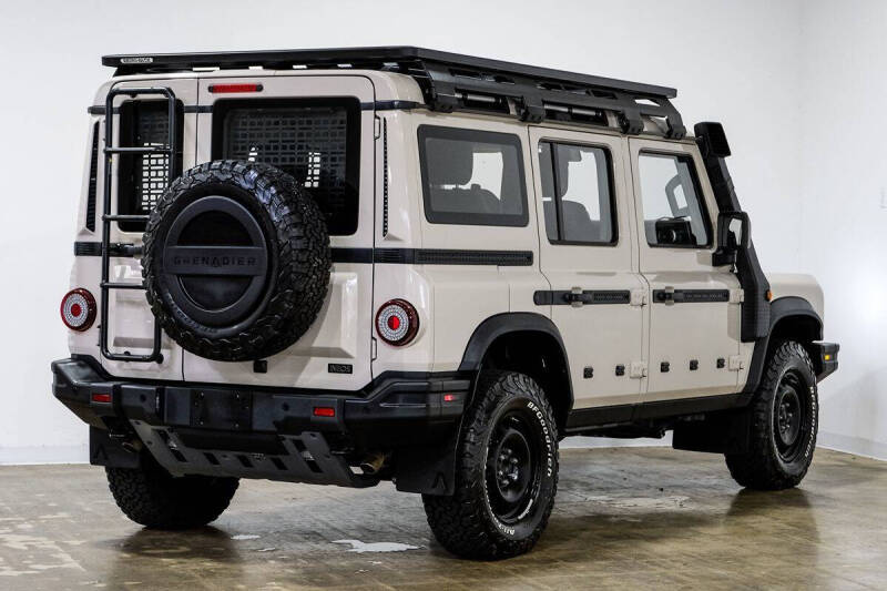 2024 Ineos Grenadier Fieldmaster