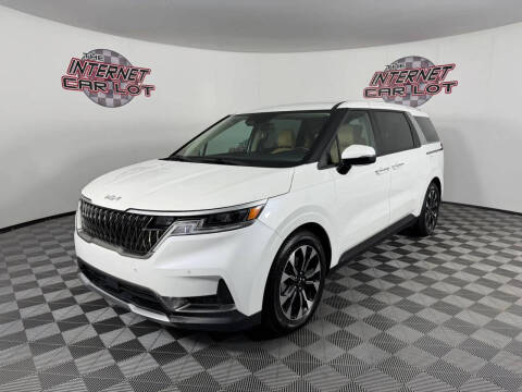 2024 Kia Carnival EX