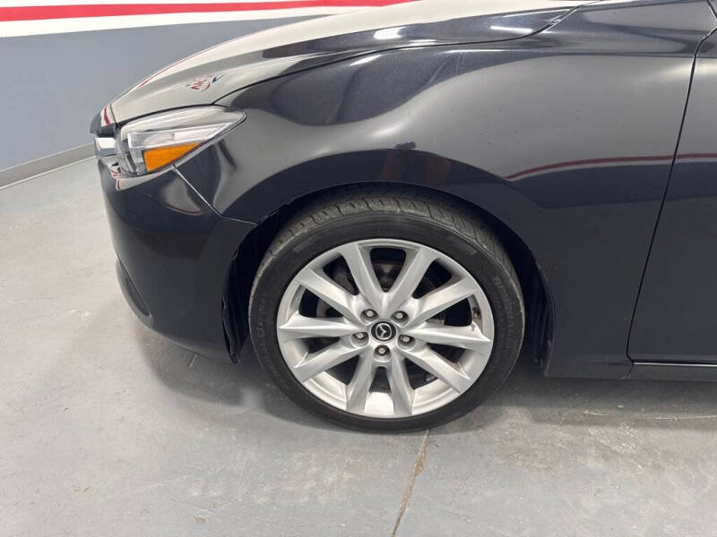 2017 Mazda MAZDA3 Touring