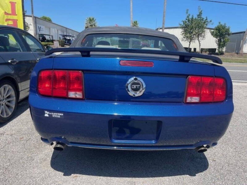 2006 Ford Mustang