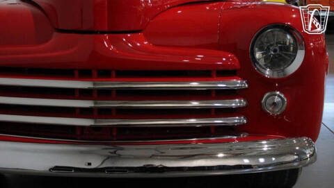 1948 Ford Deluxe