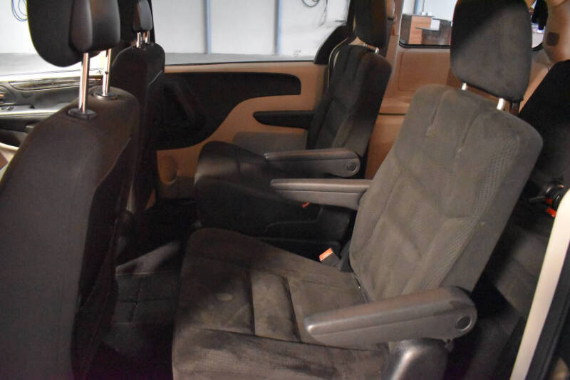 2015 Dodge Grand Caravan SE