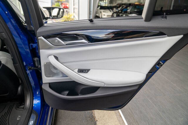 2019 BMW M5 39