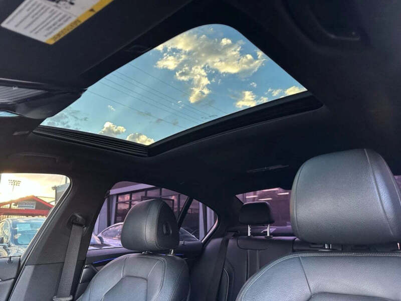 2019 BMW 5 Series 540i