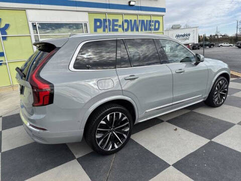 2025 Volvo XC90 B6 Plus Bright Theme 7P