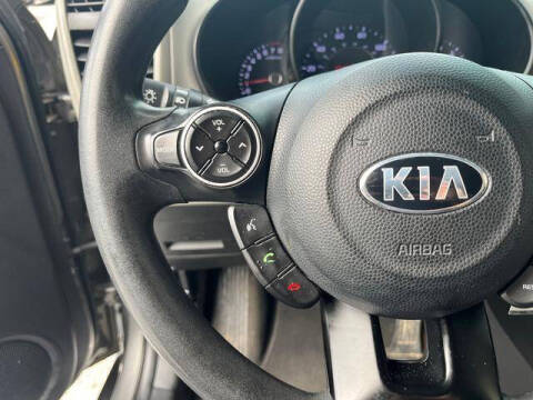 2017 Kia Soul +