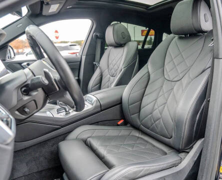 2023 BMW X6 xDrive40i