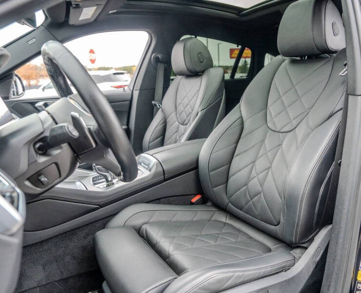 2023 BMW X6 xDrive40i