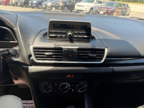 2014 Mazda MAZDA3