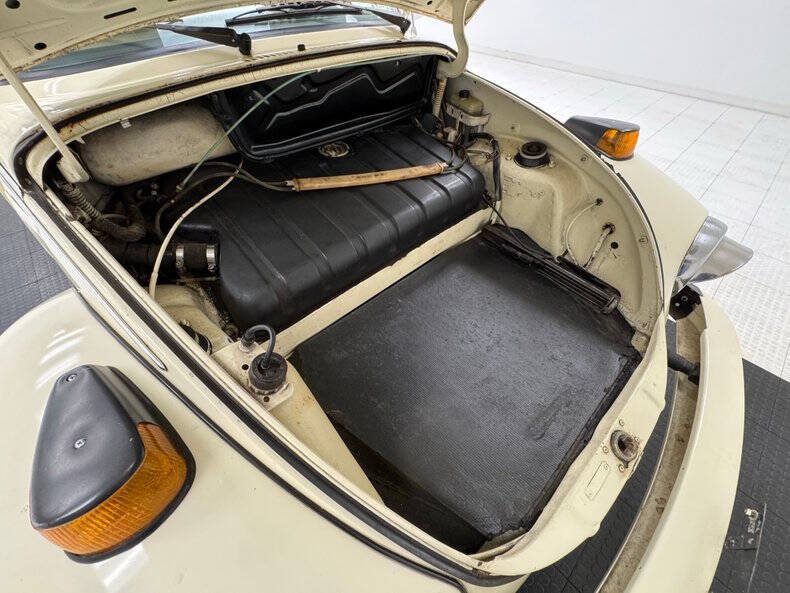 1977 Volkswagen Super Beetle