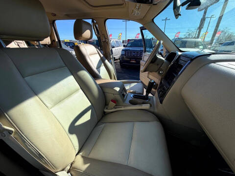 2006 Ford Explorer XLT