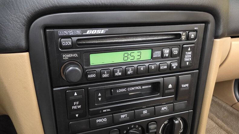 2000 Mazda MX-5 Miata