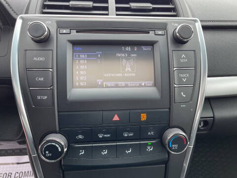 2015 Toyota Camry SE