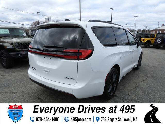2025 Chrysler Pacifica Limited