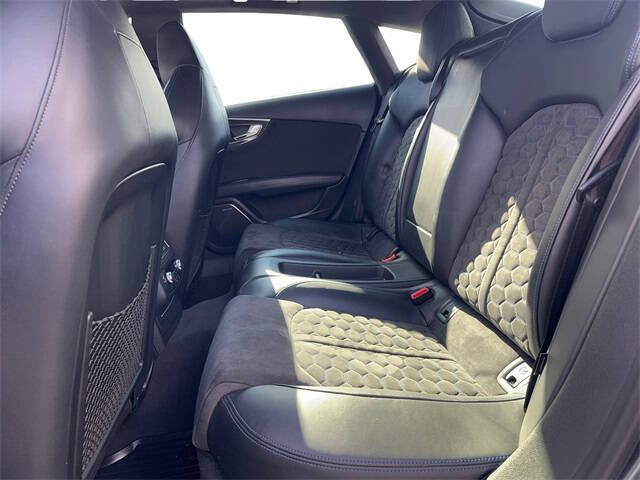 2018 Audi RS 7 4.0T quattro performance