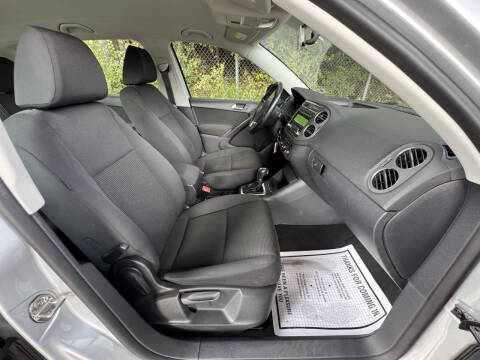 2013 Volkswagen Tiguan S