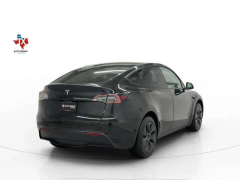 2025 Tesla Model Y Long Range
