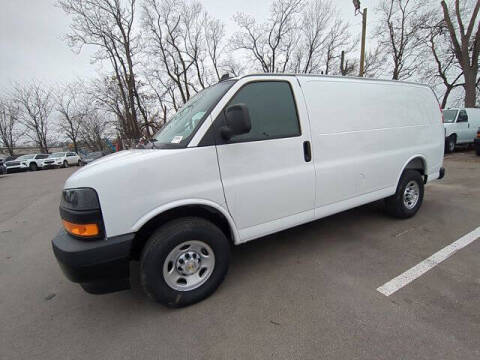 2025 Chevrolet Express 2500