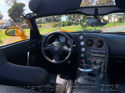 2003 Dodge Viper SRT-10