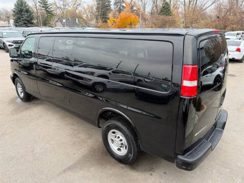 2020 Chevrolet Express LS 3500