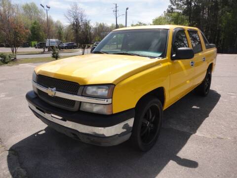 2003 Chevrolet Avalanche for sale at Majestic Auto Sales,Inc. in Sanford NC