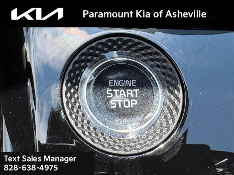 2025 Kia Niro EX Touring