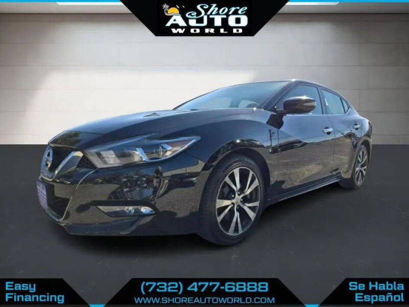 2016 Nissan Maxima SL's photo