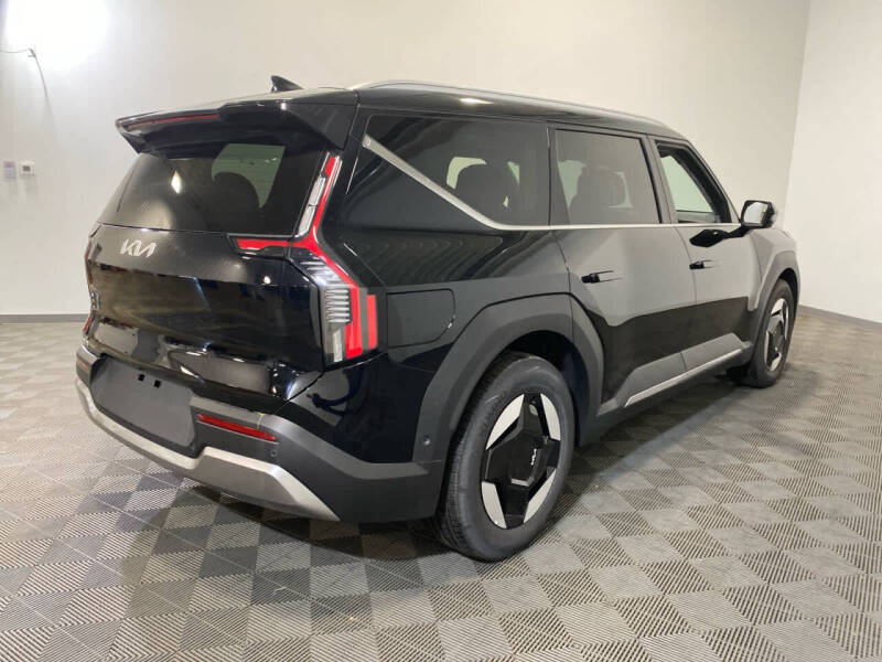 2026 Kia EV9 Wind