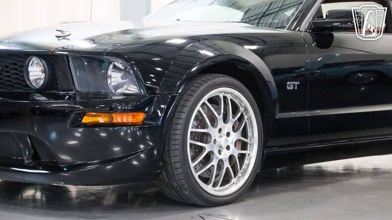 2005 Ford Mustang