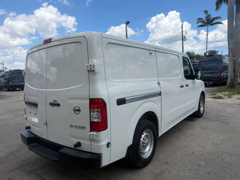 2018 Nissan NV