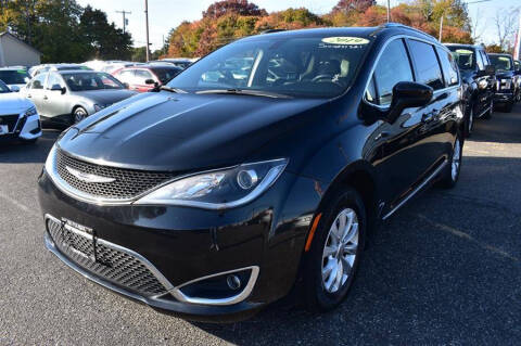 2019 Chrysler Pacifica Touring L