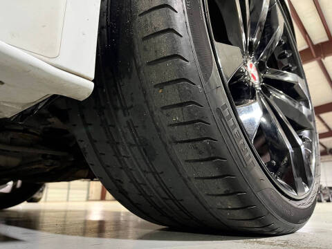 2016 Jaguar F-TYPE R