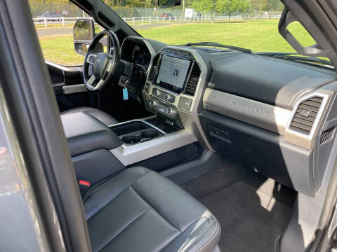 2022 Ford F-250 Super Duty Lariat