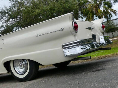1957 Ford Fairlane