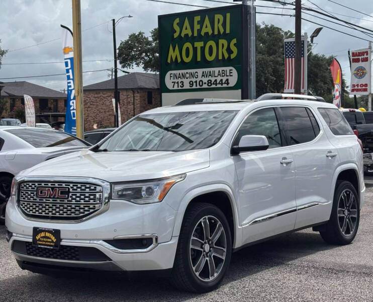 2017 GMC Acadia Denali