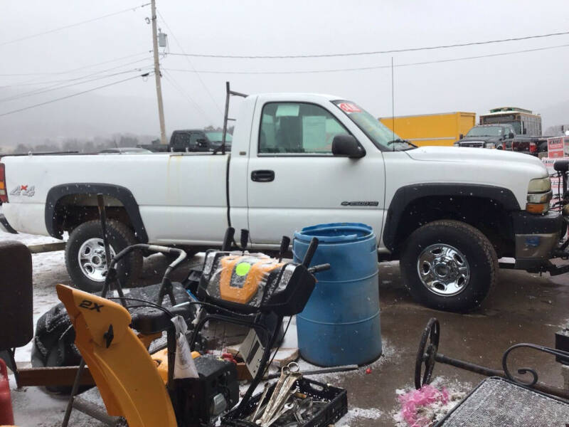 2002 Chevrolet Silverado 2500HD for sale at Troy's Auto Sales in Dornsife PA