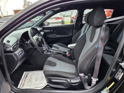 2019 Hyundai Veloster 2.0L