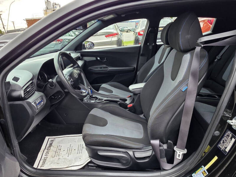 2019 Hyundai Veloster 2.0L