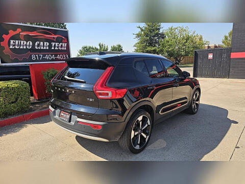 2019 Volvo XC40 T5 Momentum