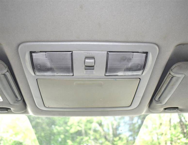 2010 Nissan Pathfinder LE