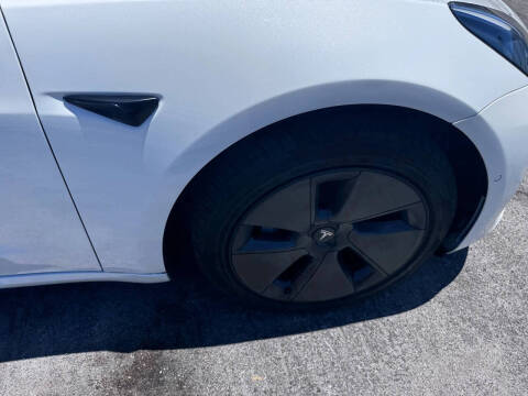 2022 Tesla Model 3 Long Range