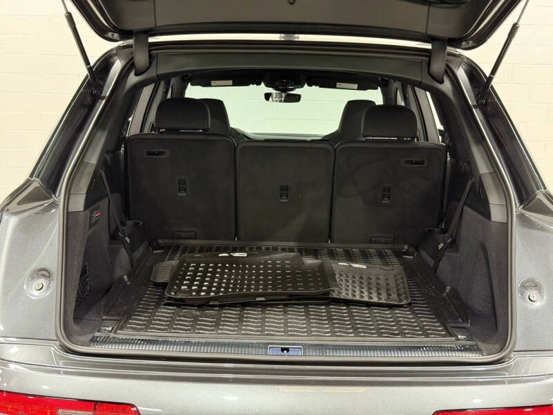 2024 Audi Q7 quattro Prestige 55 TFSI