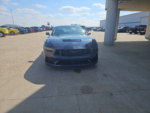 2025 Ford Mustang Dark Horse