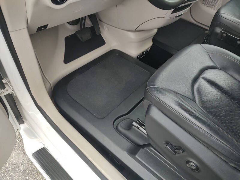 2019 Chrysler Pacifica Touring L