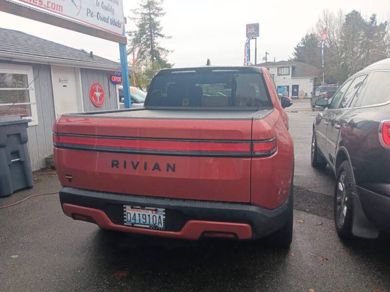 2022 Rivian R1T Adventure